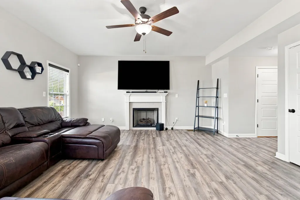 105 Brittany Lane Georgetown KY 40324