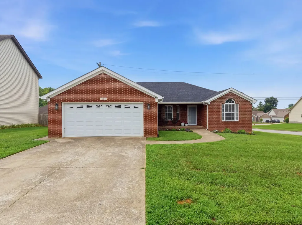 201 Janice Drive Nicholasville KY 40356