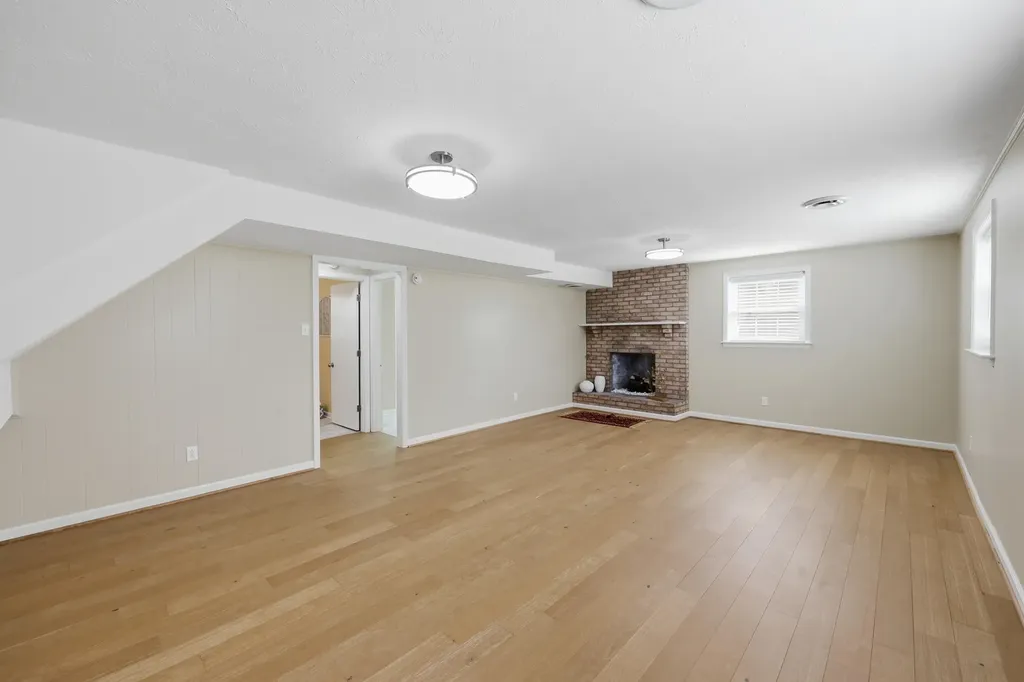 1147 Athenia Drive Lexington KY 40504