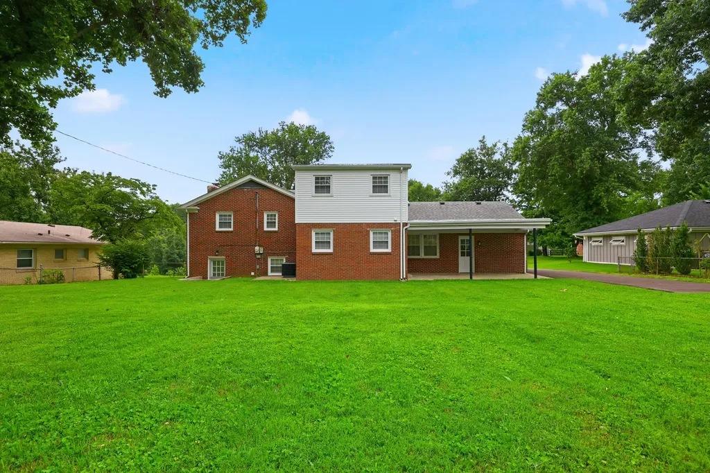 1147 Athenia Drive Lexington KY 40504