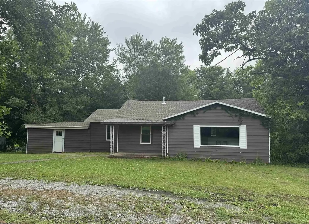 1622 Walnut Street Benton KY 42025