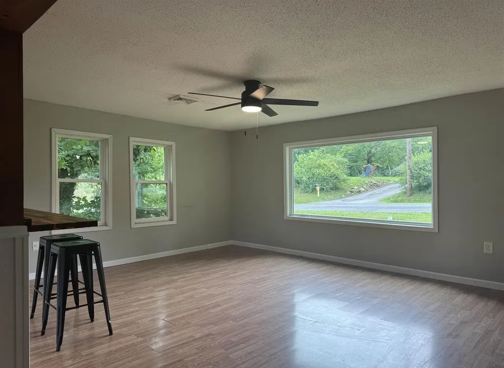 1622 Walnut Street Benton KY 42025