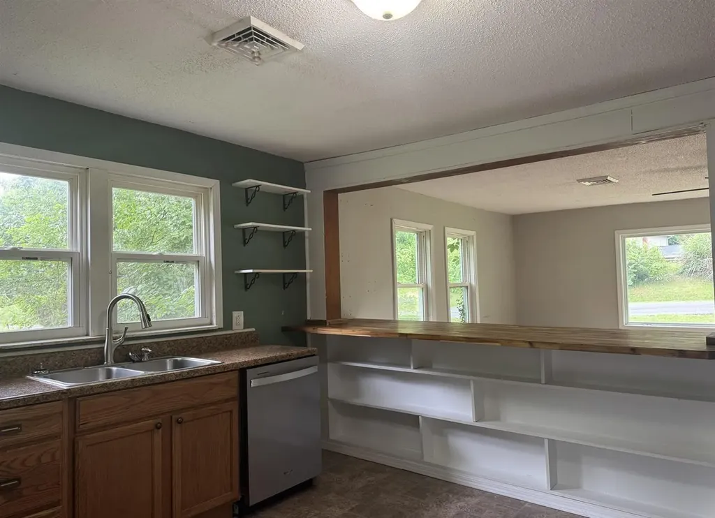 1622 Walnut Street Benton KY 42025
