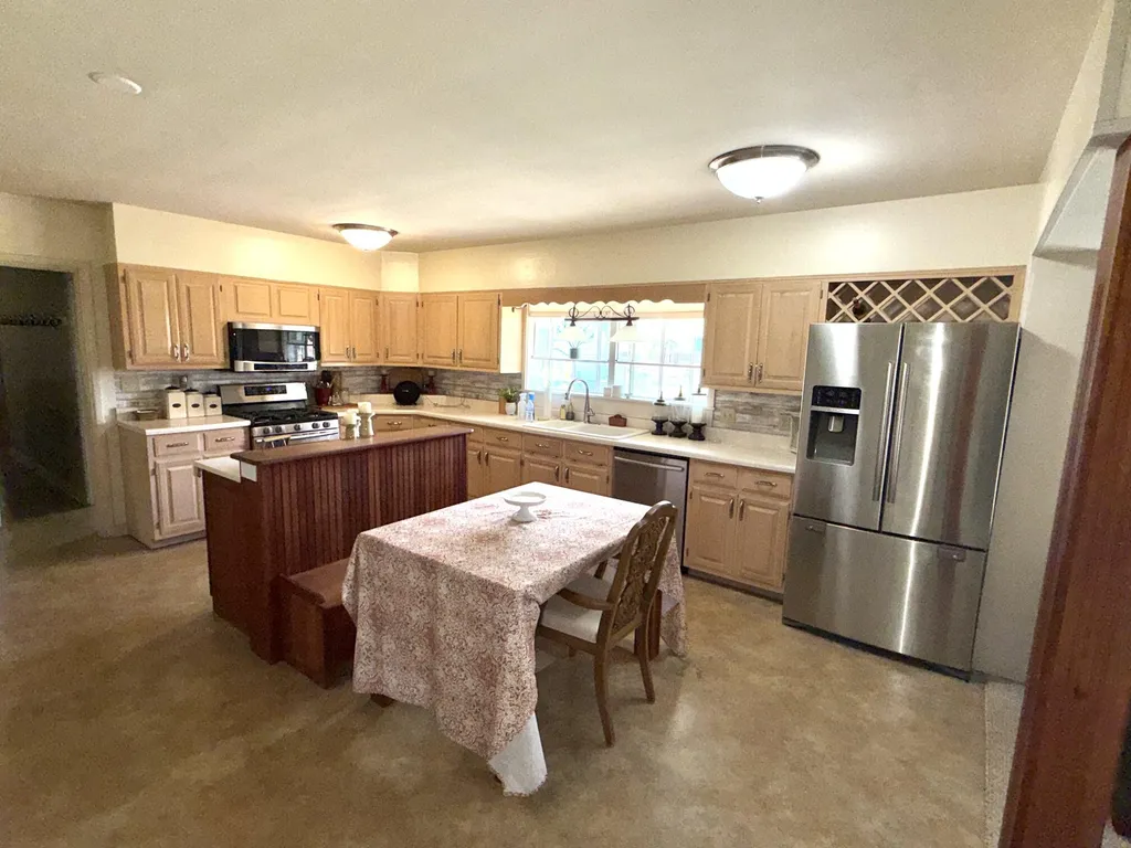 711 Pryor Street Mayfield KY 42066