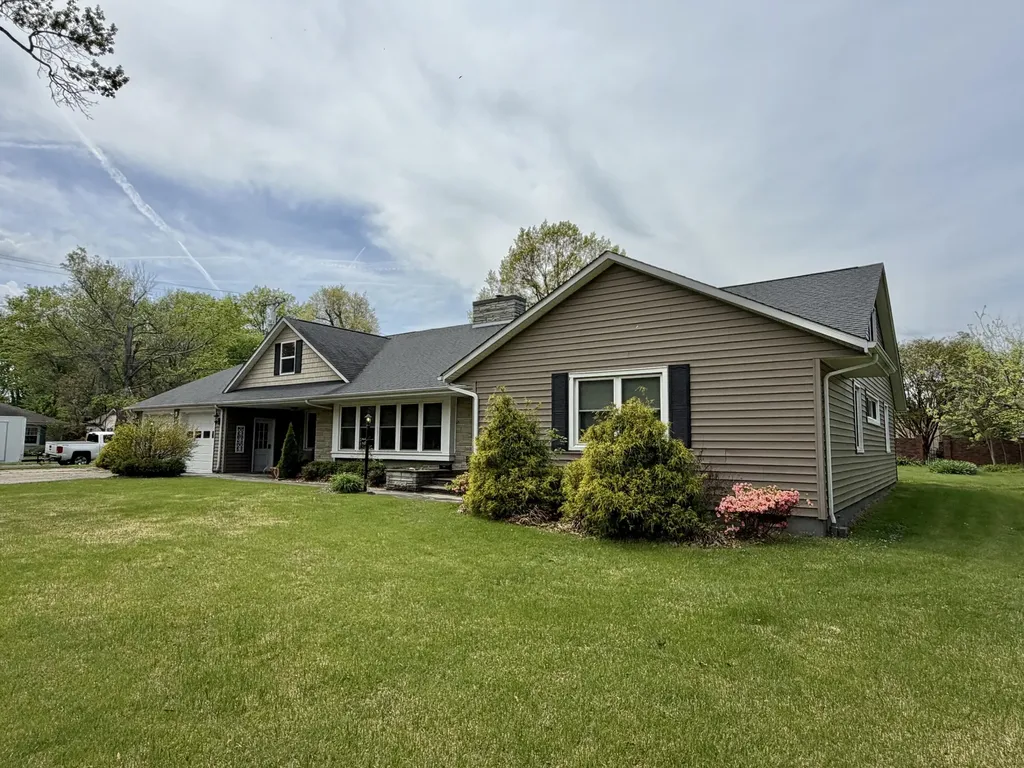 711 Pryor Street Mayfield KY 42066