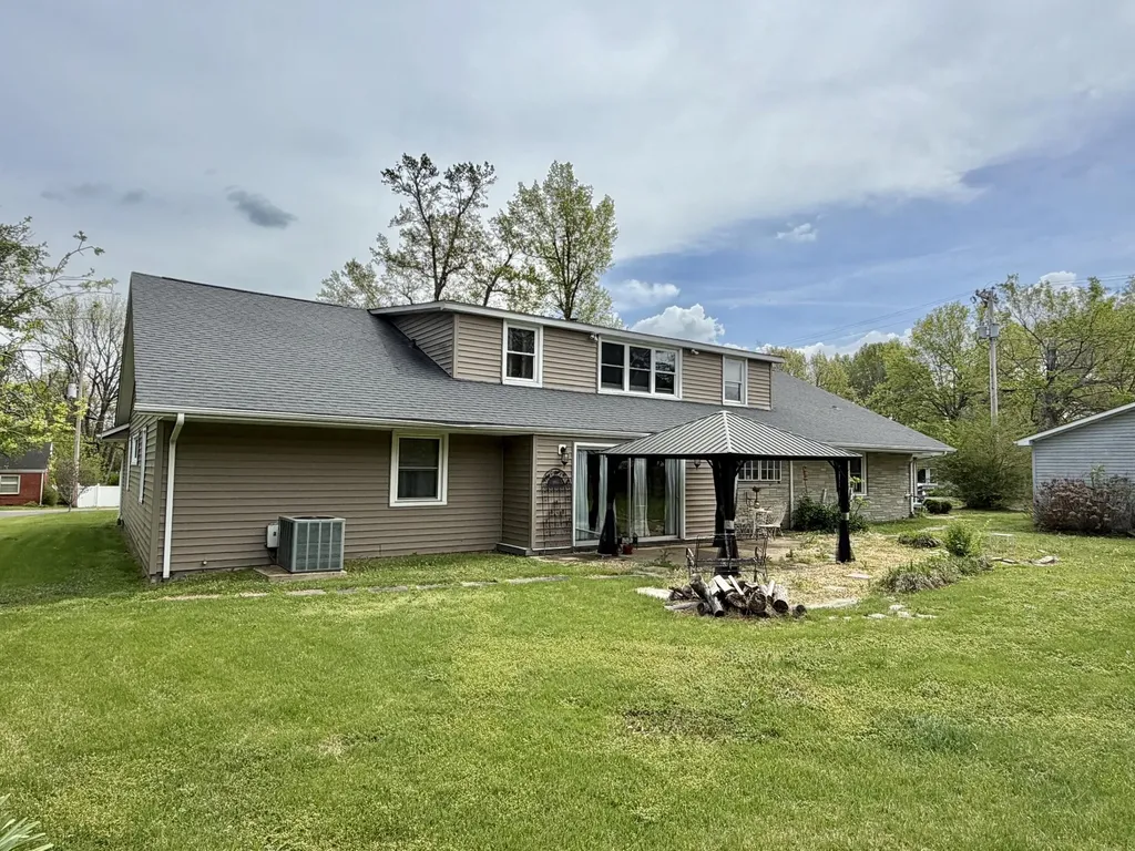 711 Pryor Street Mayfield KY 42066