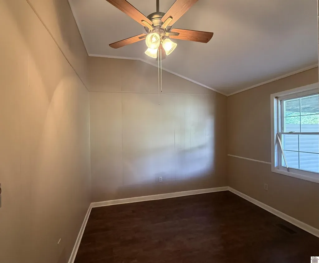 42 Meadowlark Lane Eddyville KY 42038