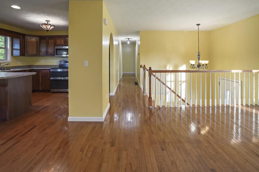 61 Halcomb East Road Orlando KY 40460