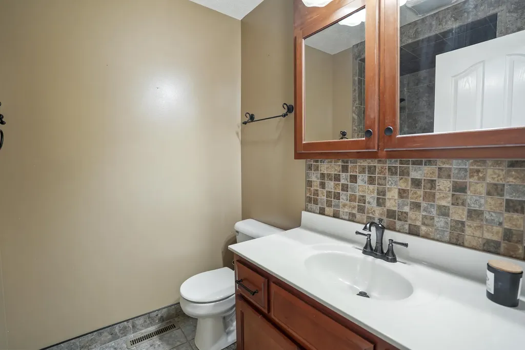 61 Halcomb East Road Orlando KY 40460