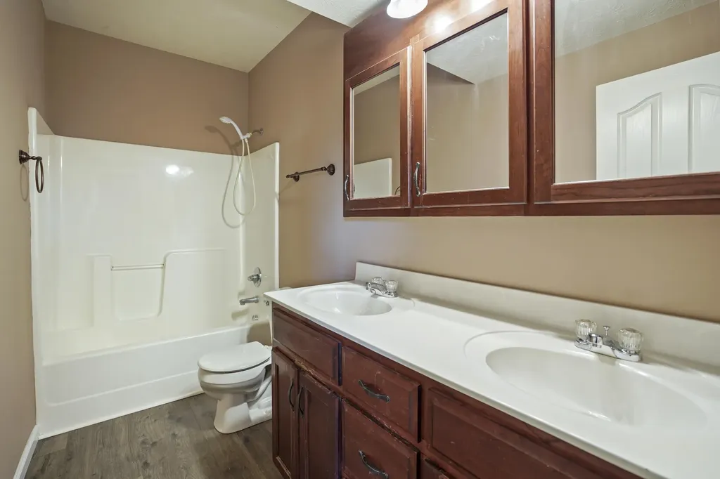 61 Halcomb East Road Orlando KY 40460