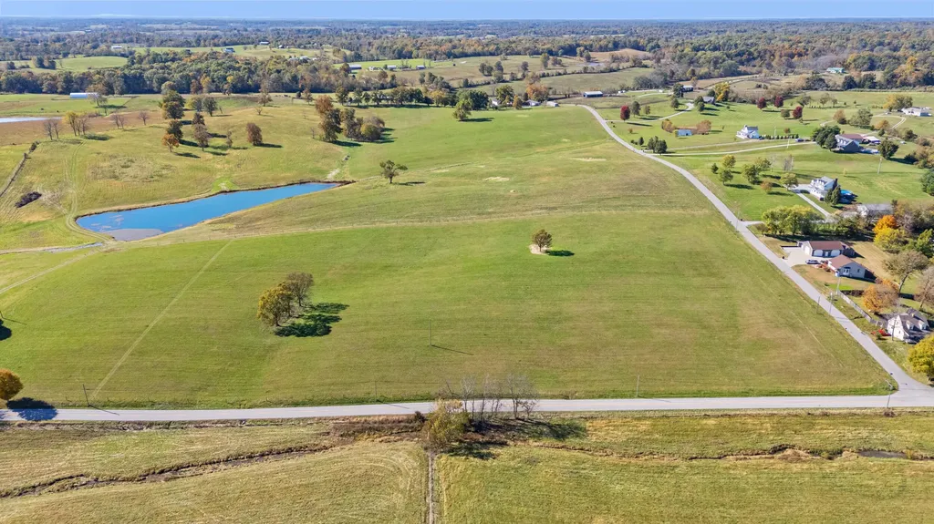 3594 Long Lick Pike Stamping Ground KY 40379