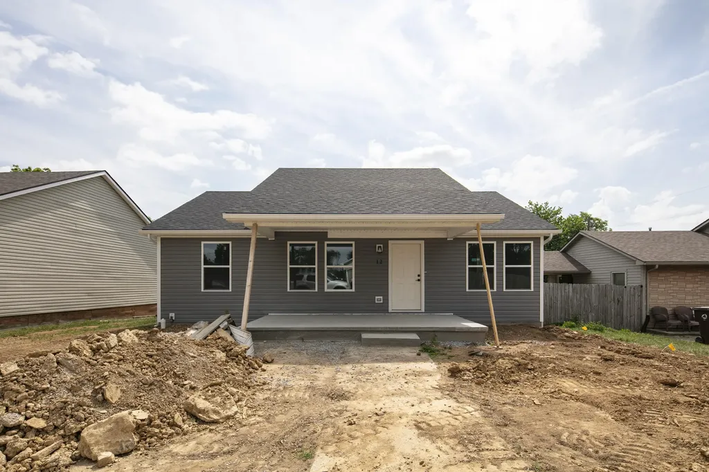 12 Pocahontas Trail Winchester KY 40391