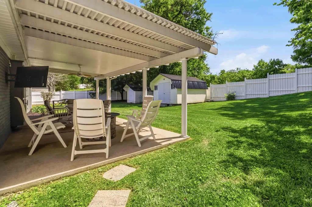 239 Mcfadden Drive Corbin KY 40701