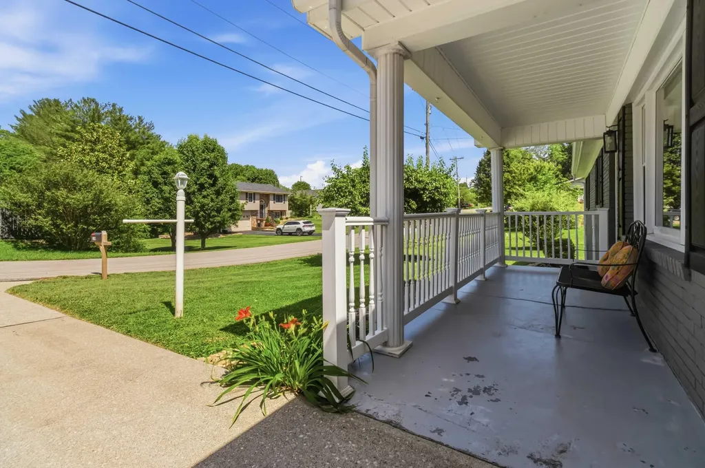 239 Mcfadden Drive Corbin KY 40701