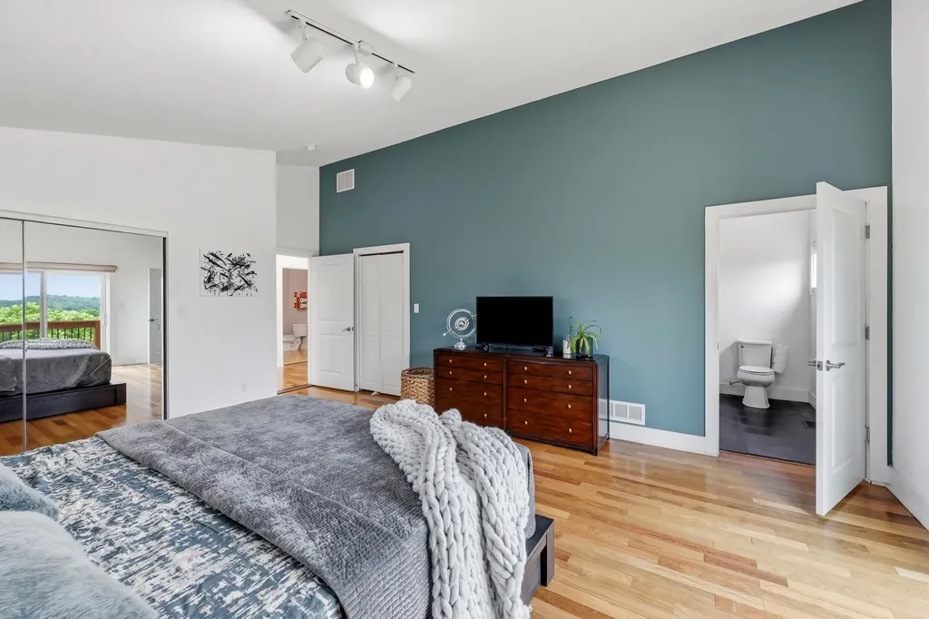 1011 Sunnyview Lane Frankfort KY 40601