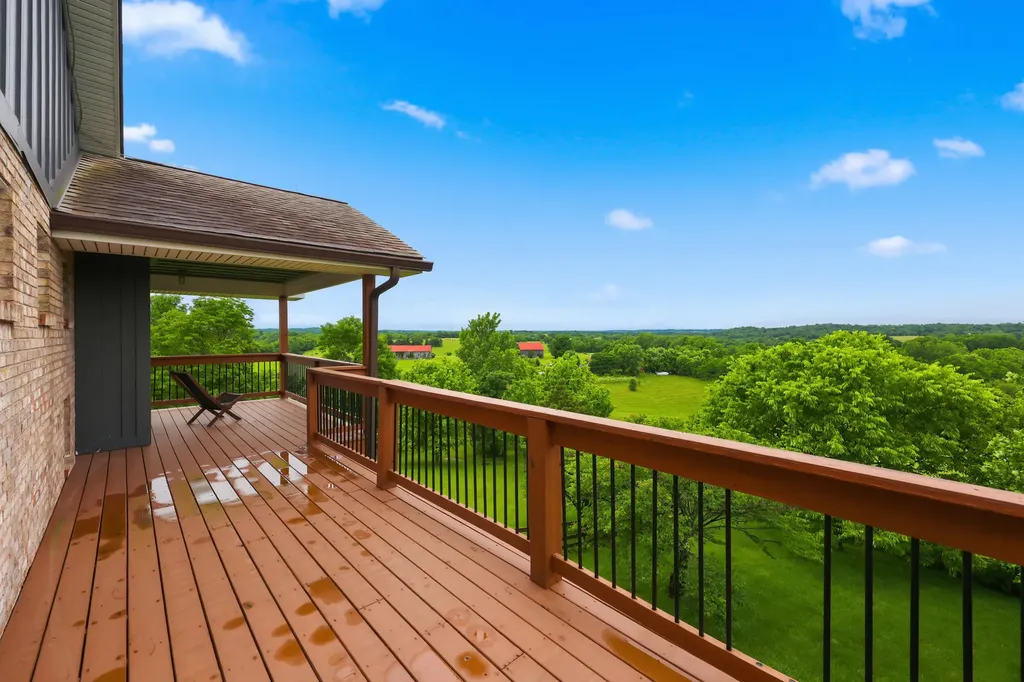1011 Sunnyview Lane Frankfort KY 40601