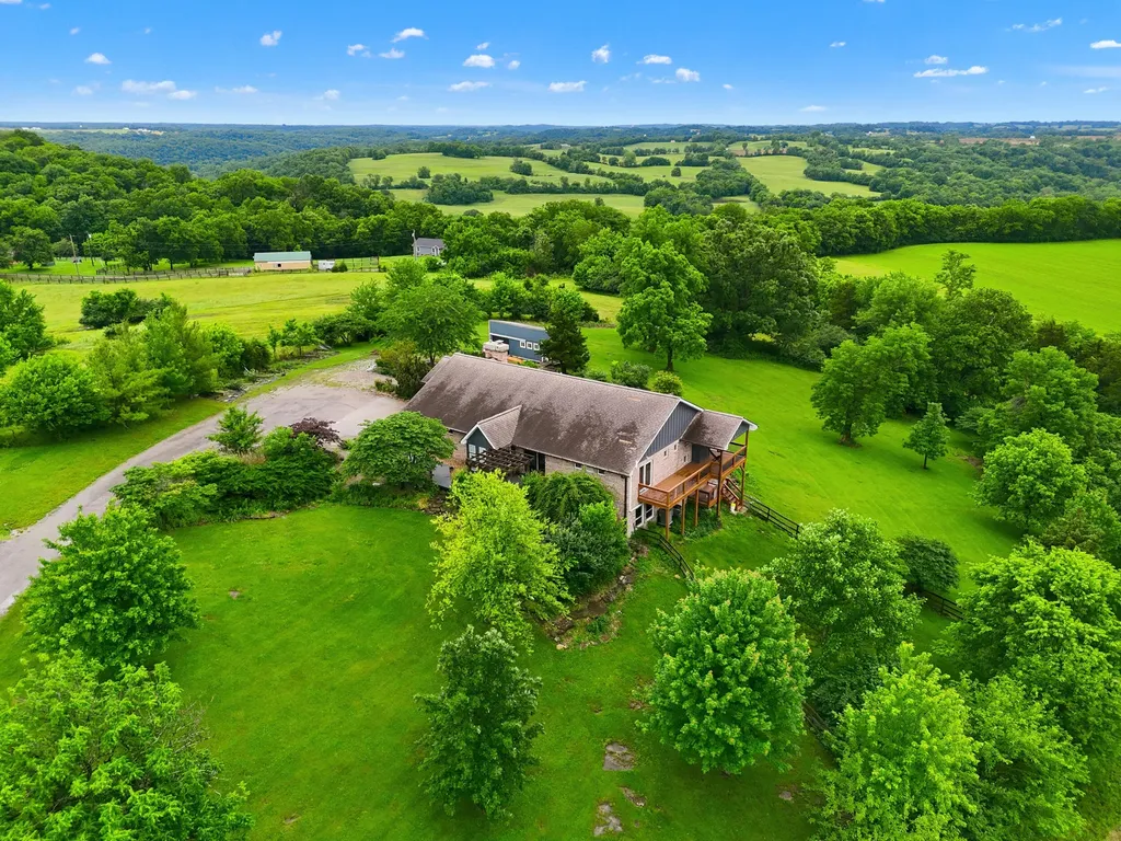 1011 Sunnyview Lane Frankfort KY 40601