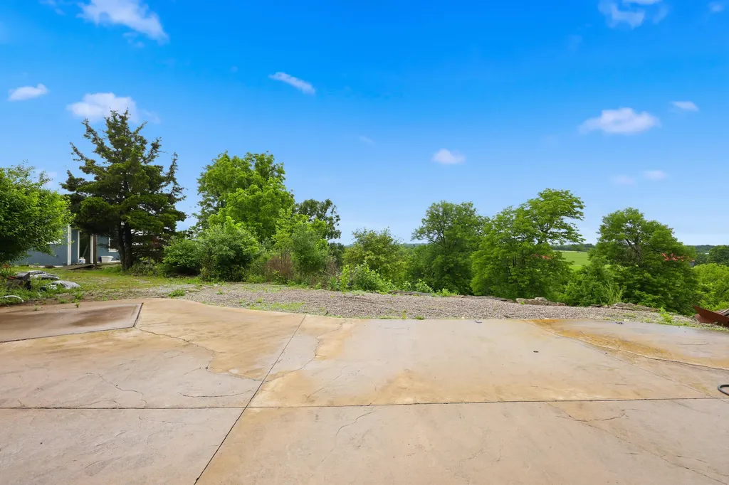 1011 Sunnyview Lane Frankfort KY 40601