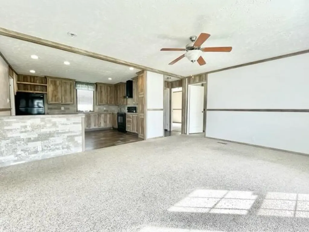 25 T Millers Way Science Hill KY 42553