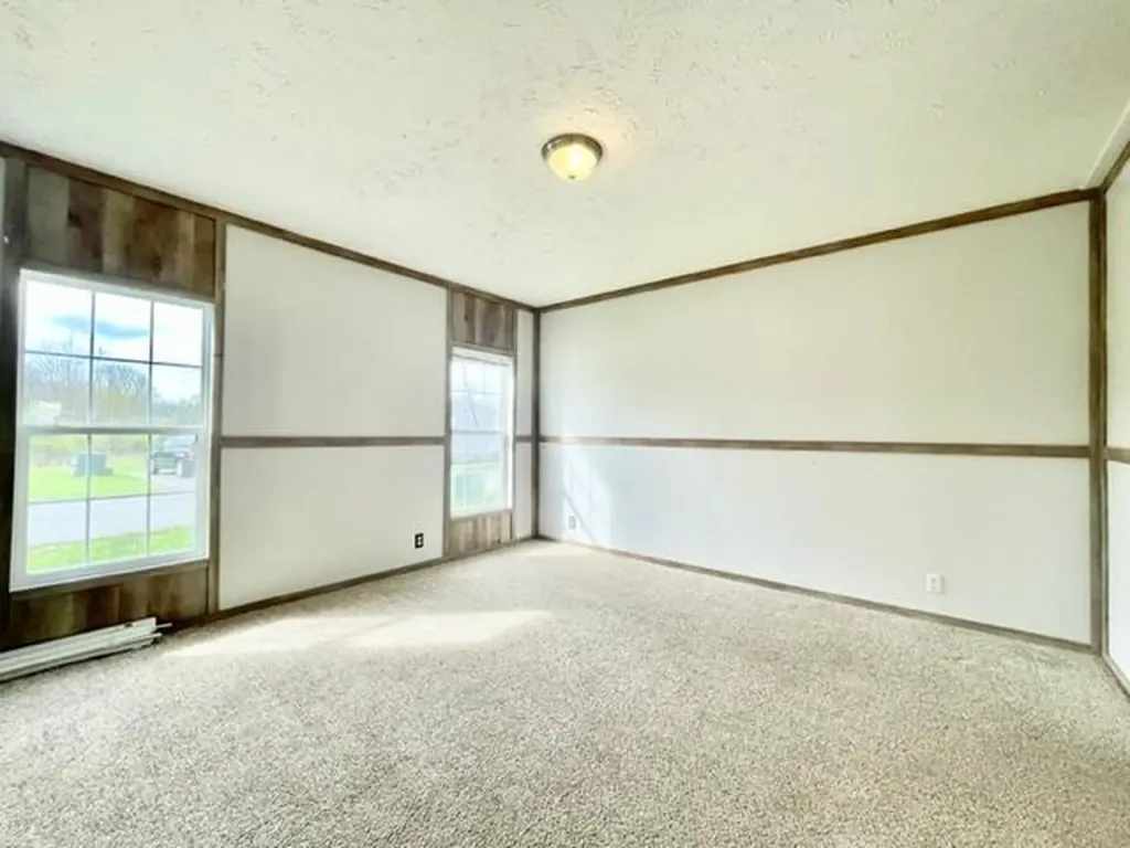 25 T Millers Way Science Hill KY 42553