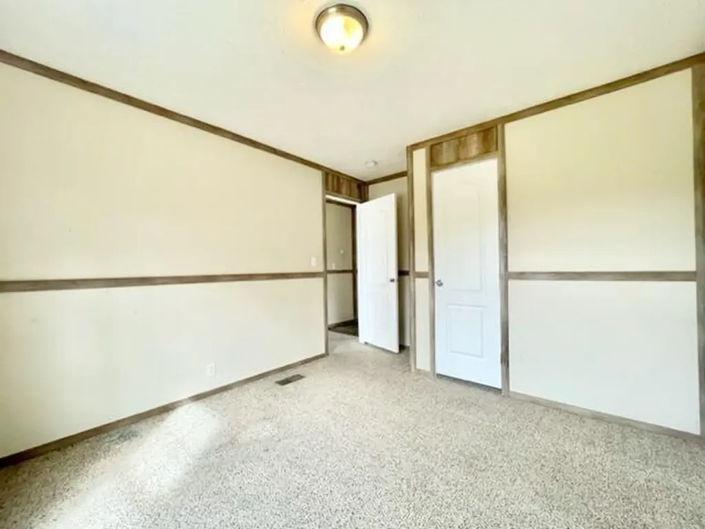 25 T Millers Way Science Hill KY 42553