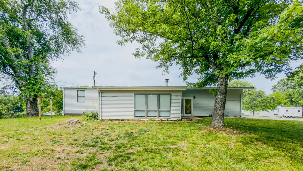 121 Anderson Drive Somerset KY 42503