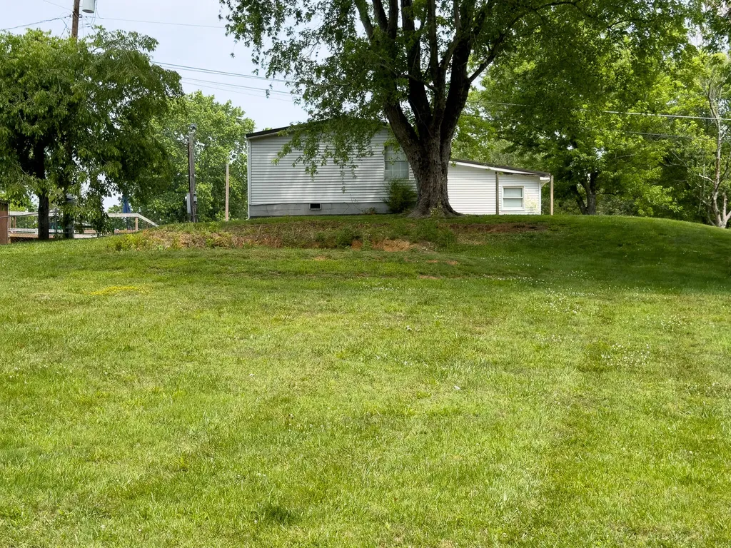 121 Anderson Drive Somerset KY 42503