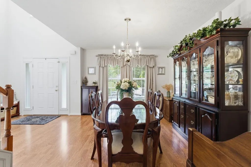 4533 Largo Lane Lexington KY 40515