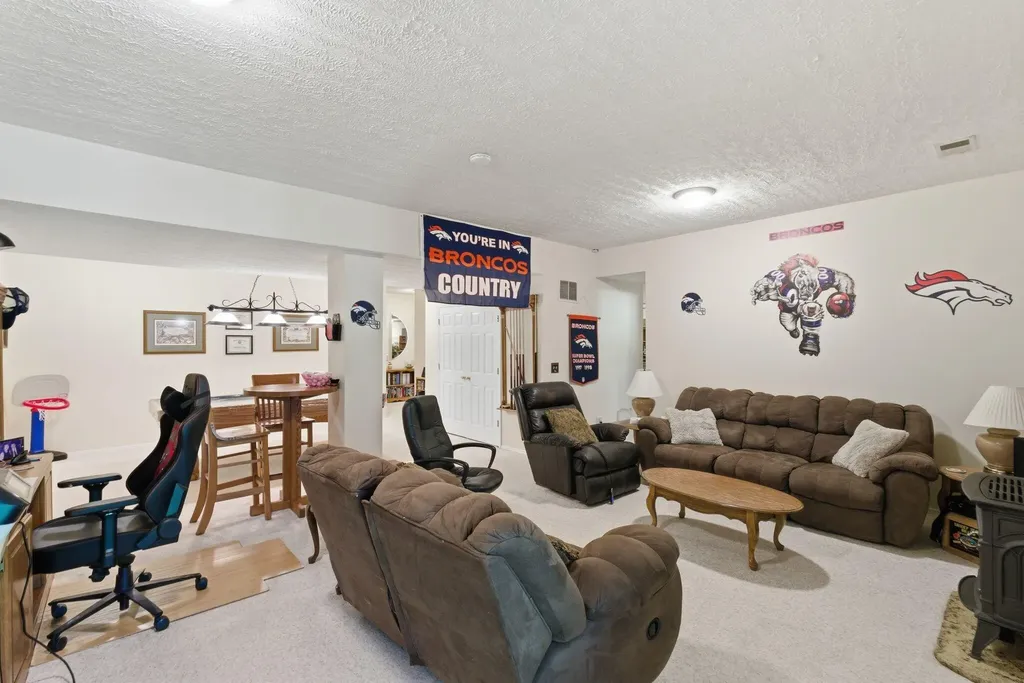 4533 Largo Lane Lexington KY 40515