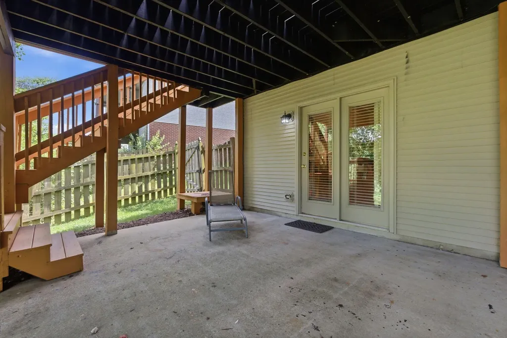 4533 Largo Lane Lexington KY 40515