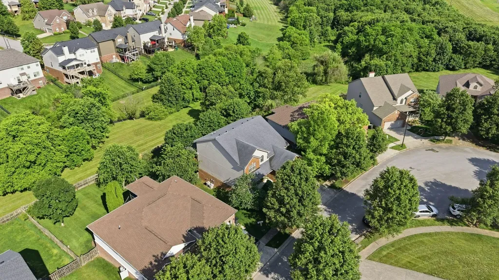 4533 Largo Lane Lexington KY 40515