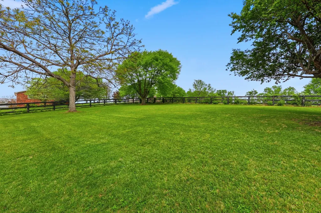 2661 State Highway 1273 Danville KY 40422
