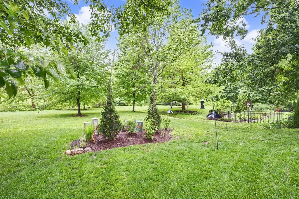 3297 Malone Drive Lexington KY 40513