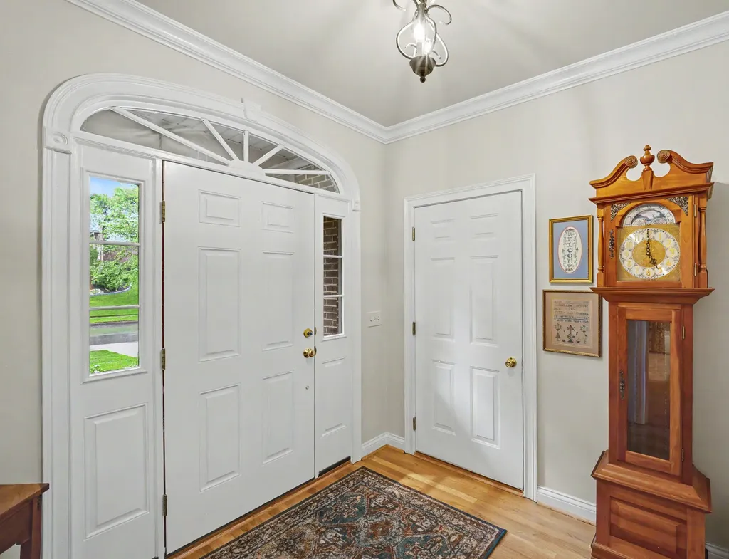3297 Malone Drive Lexington KY 40513
