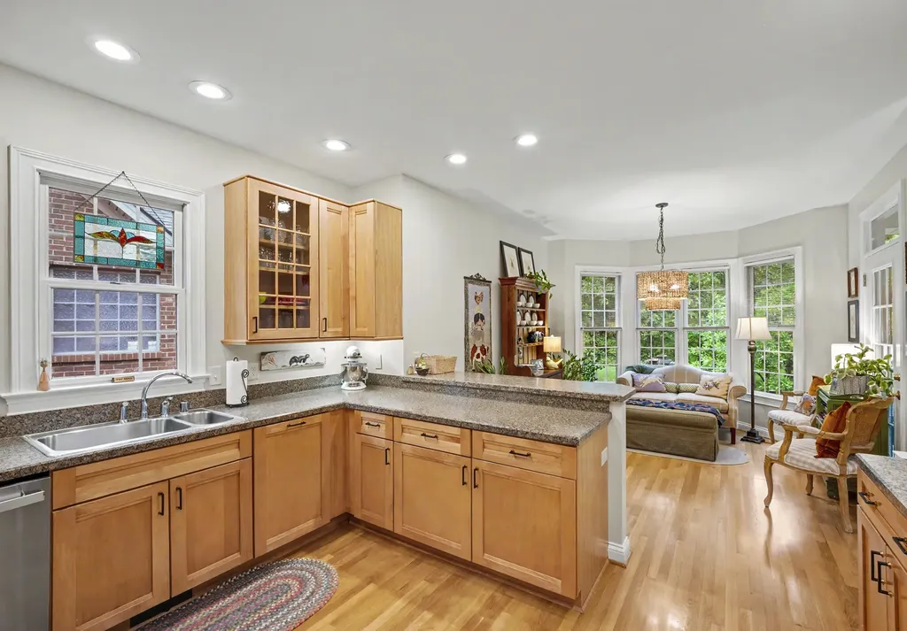 3297 Malone Drive Lexington KY 40513