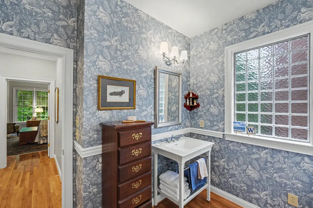 3297 Malone Drive Lexington KY 40513