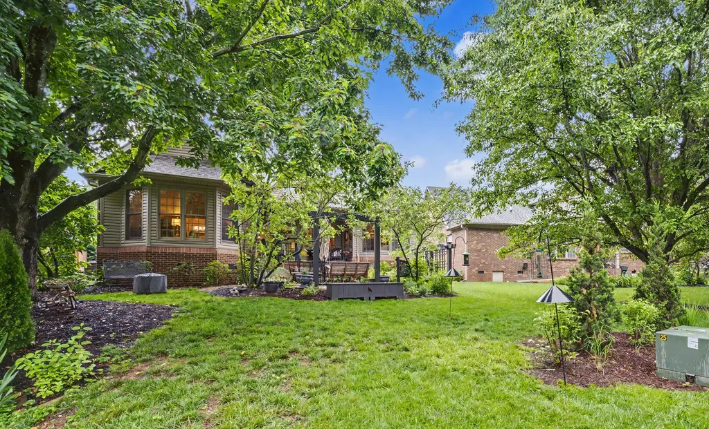 3297 Malone Drive Lexington KY 40513