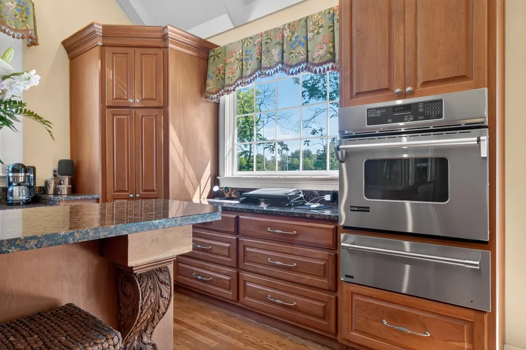 1201 Sebring Lane Lexington KY 40513