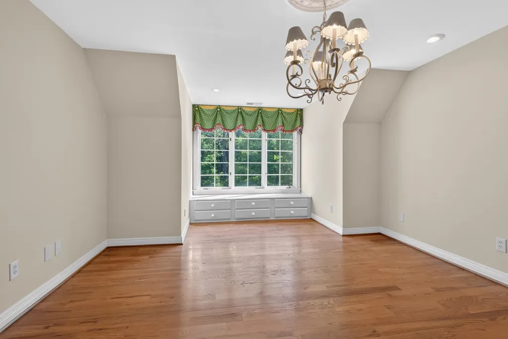 1201 Sebring Lane Lexington KY 40513