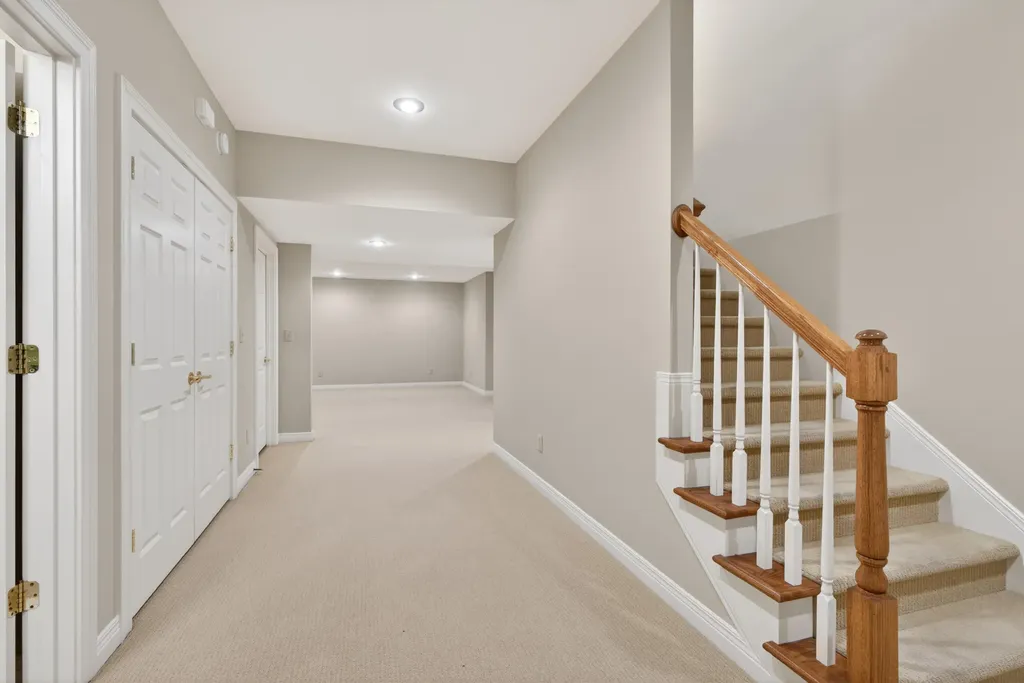 1201 Sebring Lane Lexington KY 40513