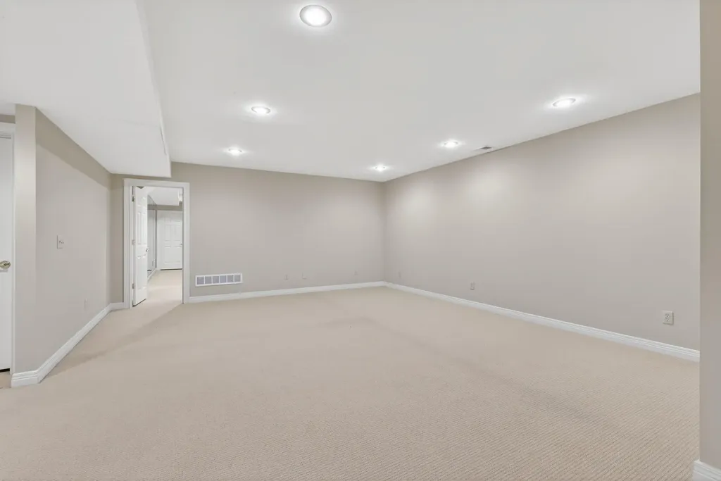 1201 Sebring Lane Lexington KY 40513