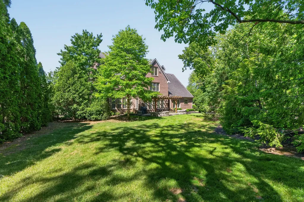 1201 Sebring Lane Lexington KY 40513