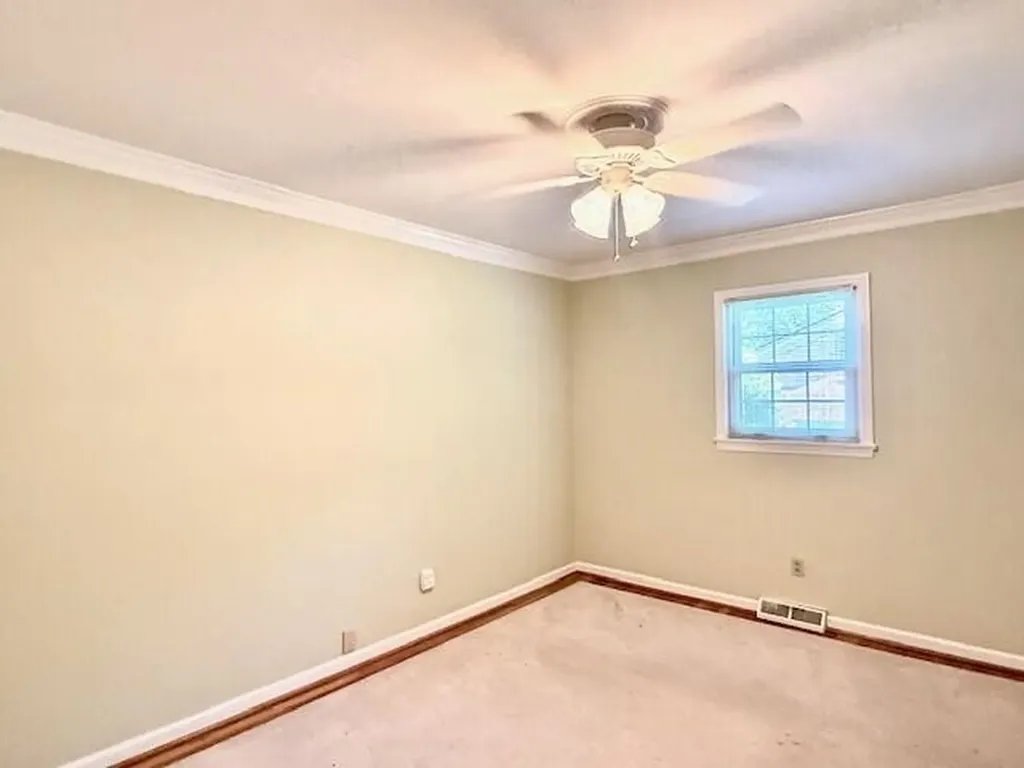 3304 Bellefonte Drive Lexington KY 40502