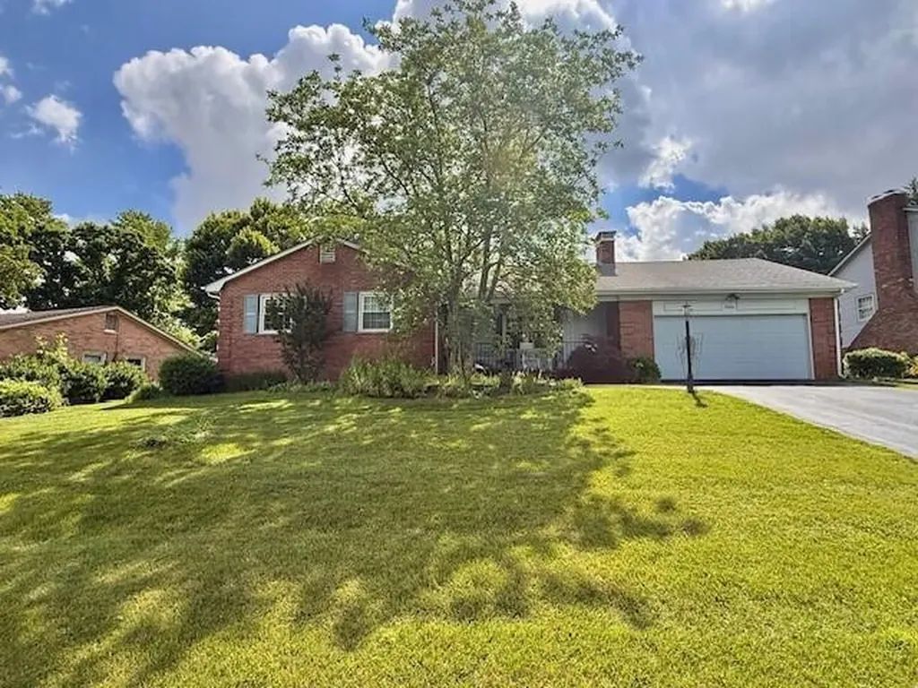 3304 Bellefonte Drive Lexington KY 40502