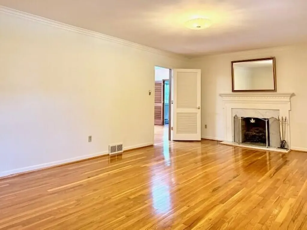 3304 Bellefonte Drive Lexington KY 40502