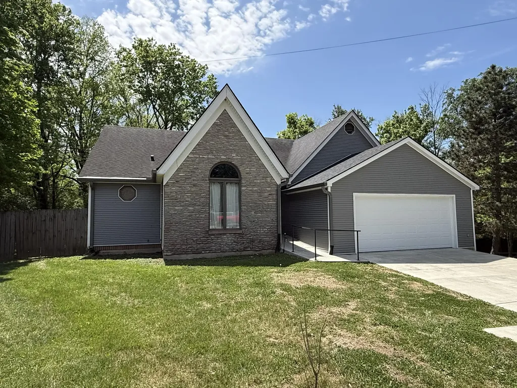 3622 Stamper Drive Winchester KY 40391