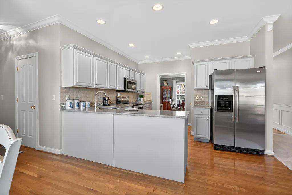 4325 Crescent Springs Court Lexington KY 40515