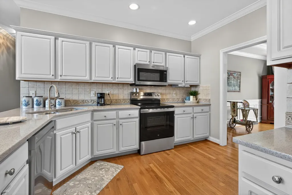 4325 Crescent Springs Court Lexington KY 40515