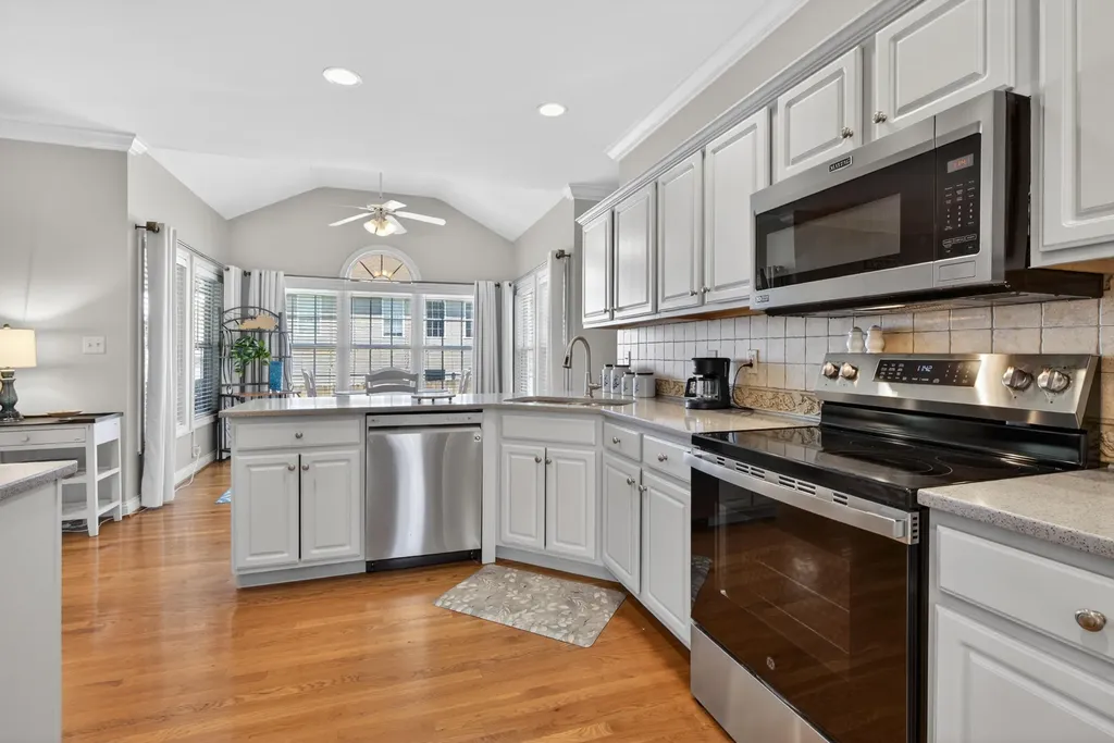 4325 Crescent Springs Court Lexington KY 40515
