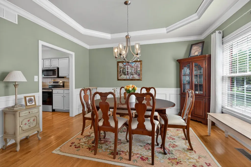 4325 Crescent Springs Court Lexington KY 40515
